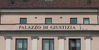 Tre ex giocatori del Bra accusati di violenza sessuale di gruppo dopo festa per la Serie C